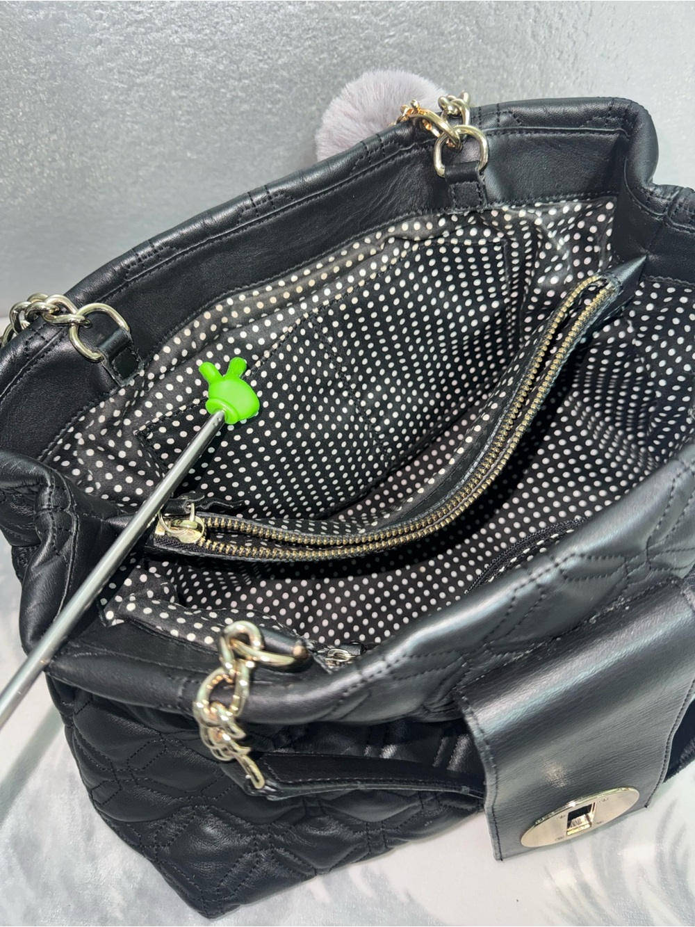 kate spade Black Quilted Shoulder Bag with Gold Hardware and Heart Charm - Picture 4 of 17